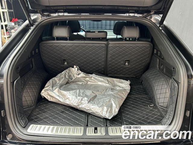 Genesis GV60 Standard 2023 — фото 23
