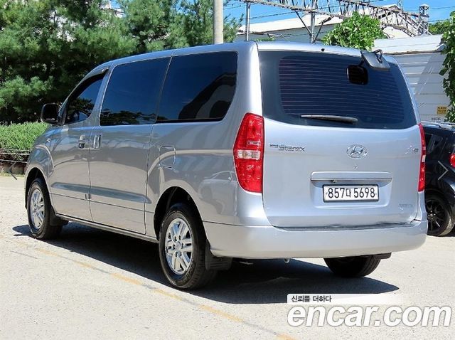 Hyundai Grand Starex Van 3-Seater Smart 2019 — фото 3