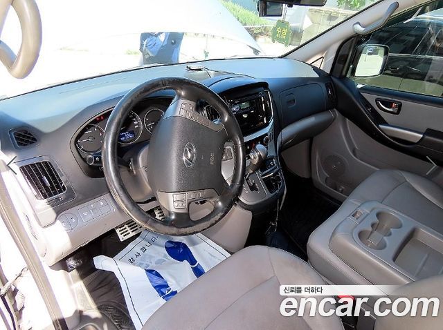 Hyundai Grand Starex Van 3-Seater Smart 2019 — фото 7