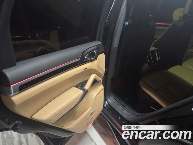 Porsche Cayenne 3.0 Diesel 958 2015 — фото 16