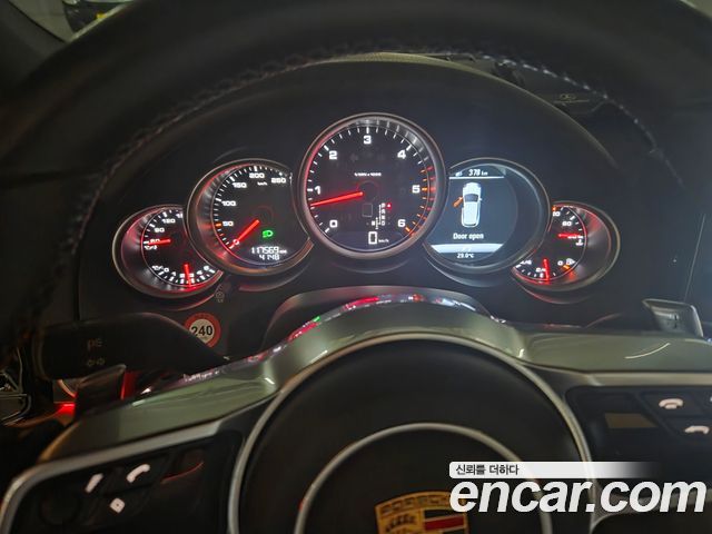 Porsche Cayenne 3.0 Diesel 958 2015 — фото 19