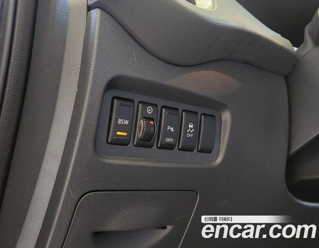 Renault Korea QM5 Neo Gasoline 2WD RE 2014 — фото 21