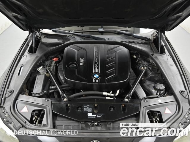 BMW 5 Series (F10) 520d xDrive 2014 — фото 6