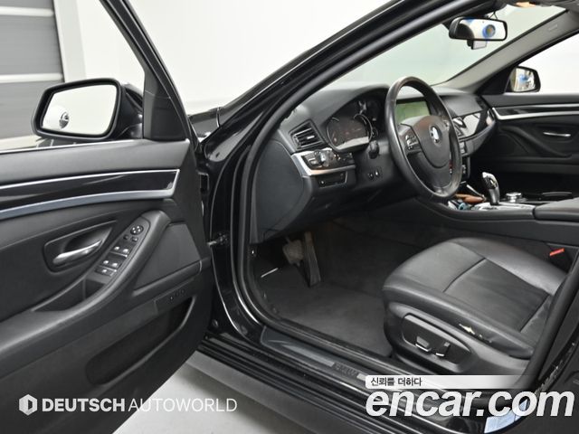 BMW 5 Series (F10) 520d xDrive 2014 — фото 15