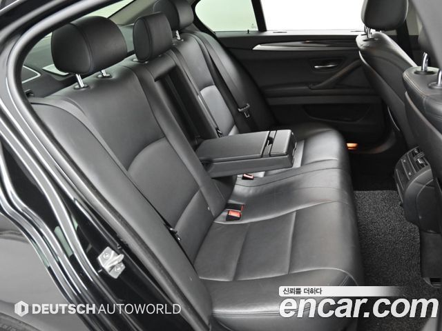 BMW 5 Series (F10) 520d xDrive 2014 — фото 16