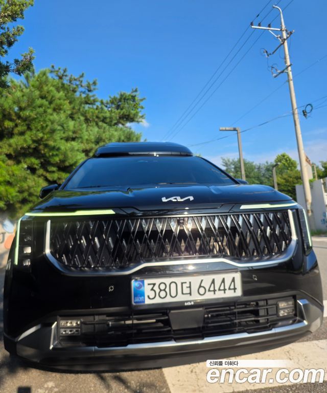 Kia Carnival (IV) HEV 9-Seater Hi-Limousine Signature 2025 — фото 3