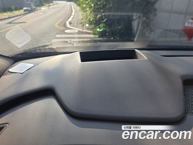 Kia Carnival (IV) HEV 9-Seater Hi-Limousine Signature 2025 — фото 6