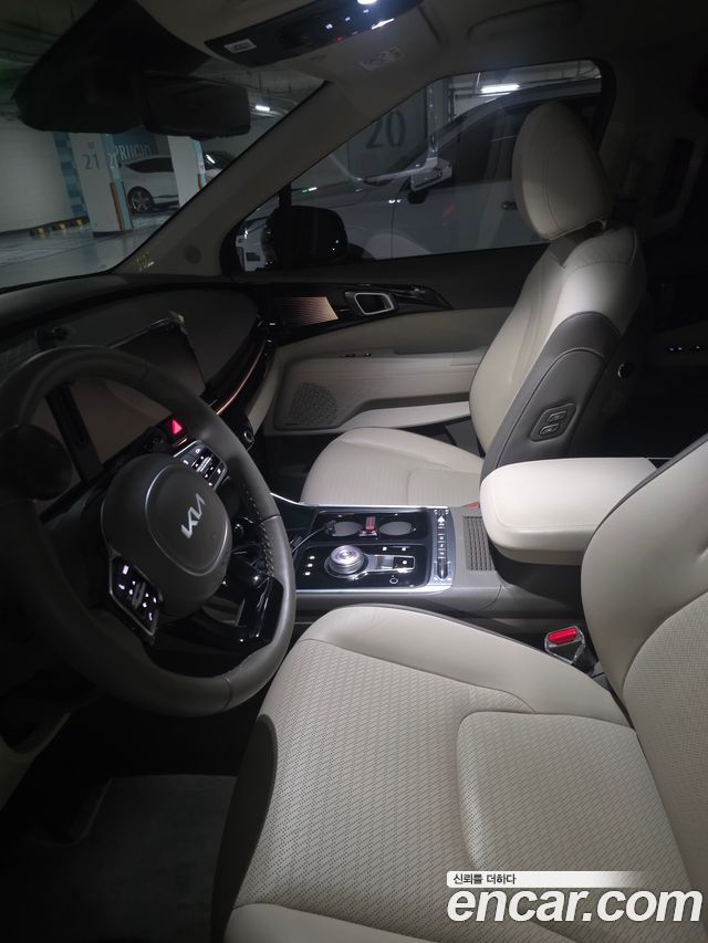 Kia Carnival (IV) HEV 9-Seater Hi-Limousine Signature 2025 — фото 7
