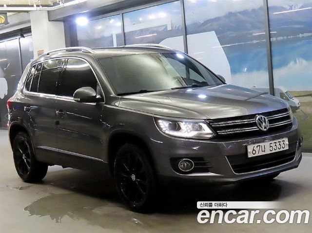 Volkswagen Tiguan 2.0 TDI Comfort 5N 2015 — фото 1