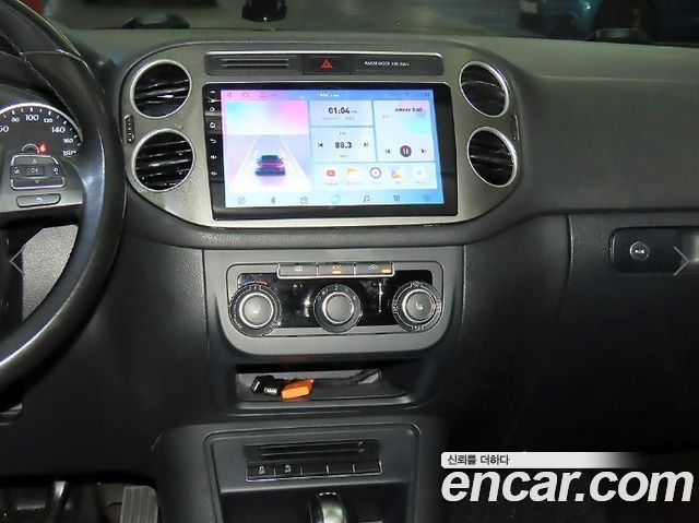 Volkswagen Tiguan 2.0 TDI Comfort 5N 2015 — фото 15