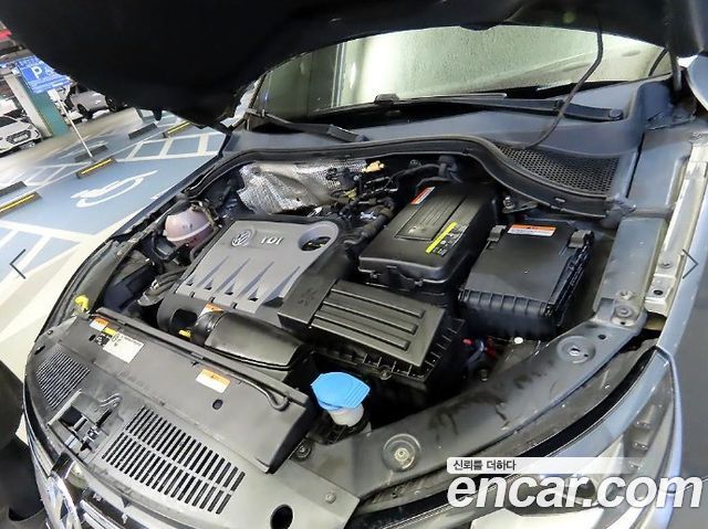 Volkswagen Tiguan 2.0 TDI Comfort 5N 2015 — фото 22
