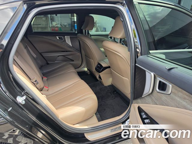 Kia K8 2.5 Gasoline 2WD Noblesse 2023 — фото 17