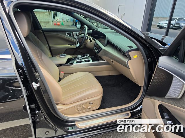 Kia K8 2.5 Gasoline 2WD Noblesse 2023 — фото 18