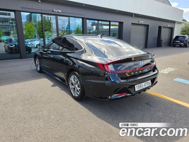 Hyundai Sonata (DN8) 1.6 Turbo Premium Plus 2022 — фото 4