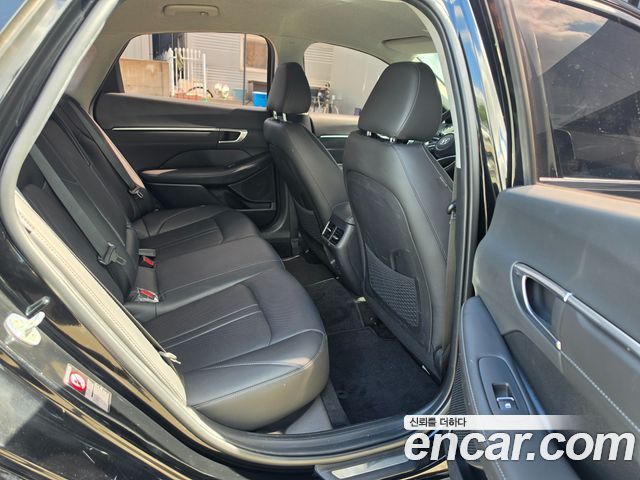 Hyundai Sonata (DN8) 1.6 Turbo Premium Plus 2022 — фото 17