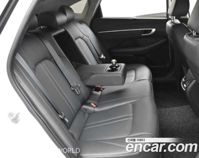 Hyundai Sonata The Edge (DN8) 1.6 Turbo Exclusive 2025 — фото 16