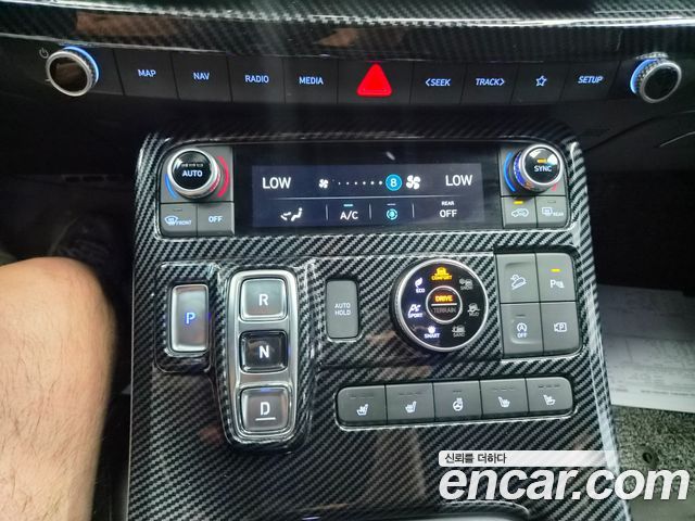 Hyundai Palisade Diesel 2.2 4WD Calligraphy Black Edition 2024 — фото 18