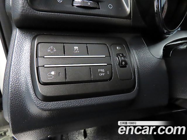 KG Mobility (SsangYong) Tivoli Air 1.6 RX 2WD 2018 — фото 18