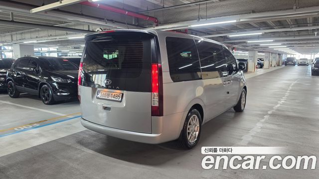 Hyundai Staria Tourer 9-Seater Modern 2023 — фото 6