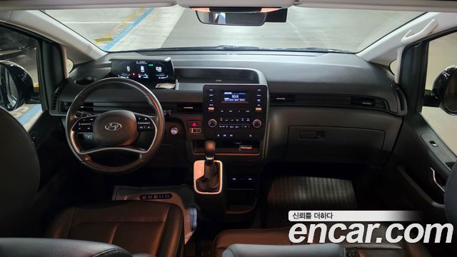 Hyundai Staria Tourer 9-Seater Modern 2023 — фото 15