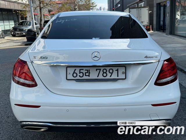 Mercedes-Benz E-Class (W213) E300 4MATIC Avnatgarde 2019 — фото 2