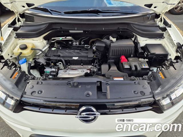 KG Mobility (SsangYong) Tivoli LX 2WD HI-DLX 2015 — фото 24