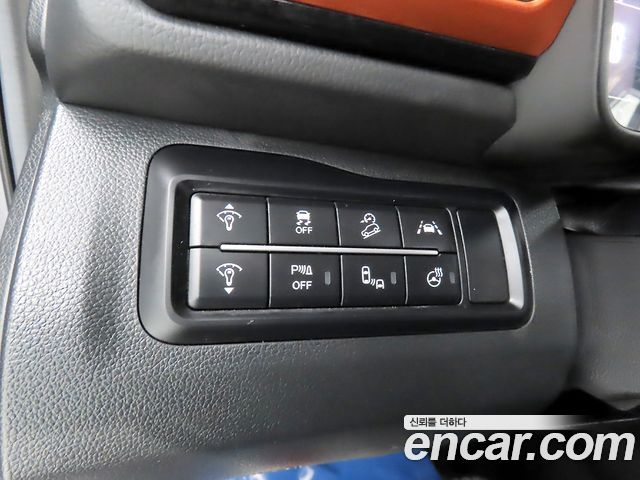 KG Mobility (SsangYong) Tivoli 1.5 2WD V7 2024 — фото 17