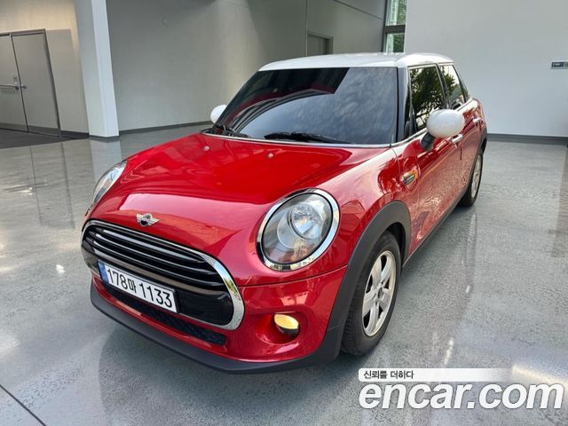 MINI Cooper D 5Door Standard 3rd 2016 — фото 5