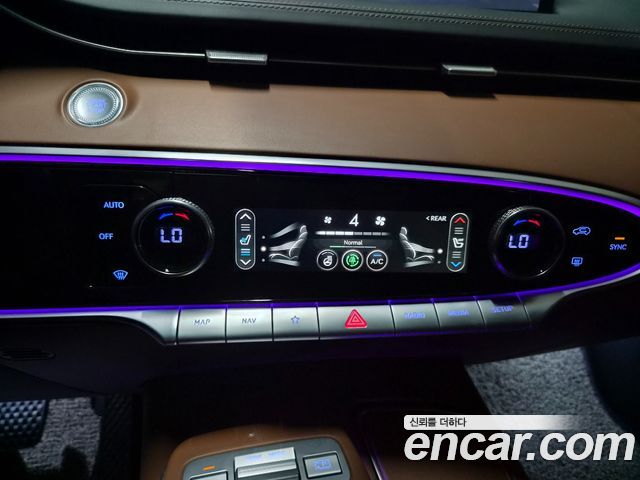 Genesis GV70 2.5T Gasoline 2WD 2021 — фото 21