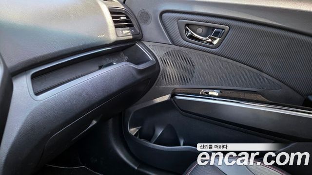 KG Mobility (SsangYong) Tivoli Air 1.6 RX 2WD 2017 — фото 21