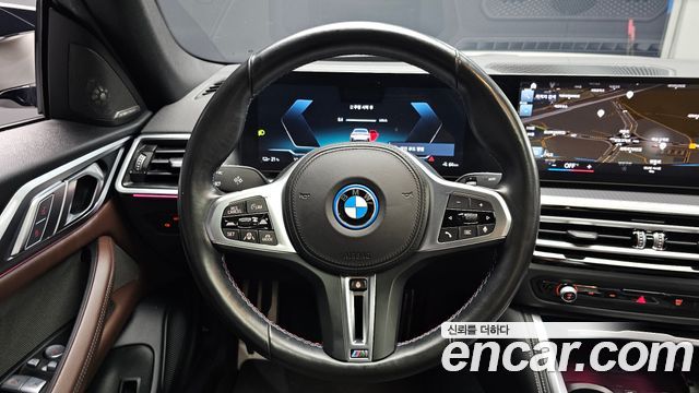 BMW i4 M50 2024 — фото 16