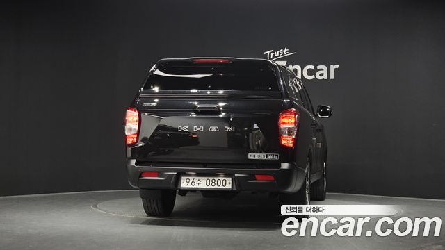 KG Mobility (SsangYong) Rexton Sports Khan Diesel 2.2 4WD Professional S (5-Link) 2019 — фото 4