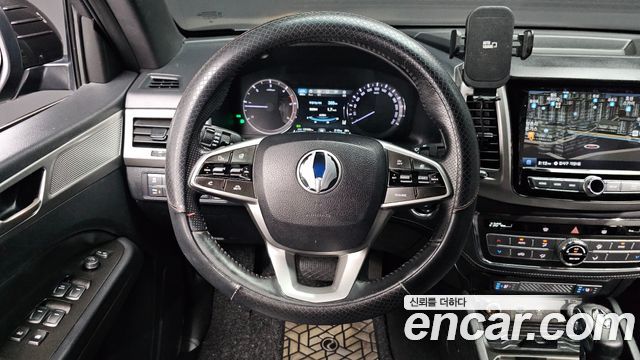 KG Mobility (SsangYong) Rexton Sports Khan Diesel 2.2 4WD Professional S (5-Link) 2019 — фото 13