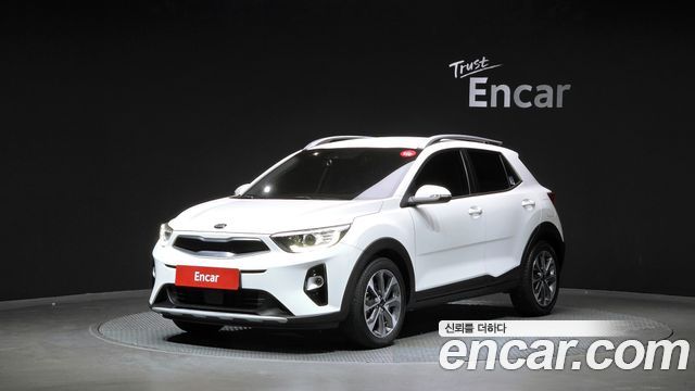 Kia Stonic 1.4 Prestige 2020 — фото 1