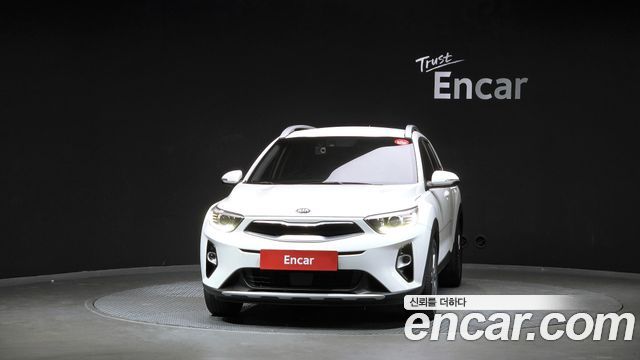 Kia Stonic 1.4 Prestige 2020 — фото 3