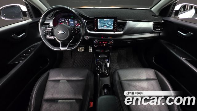 Kia Stonic 1.4 Prestige 2020 — фото 7