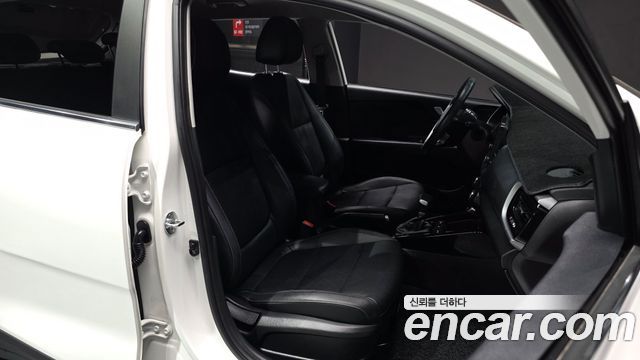 Kia Stonic 1.4 Prestige 2020 — фото 15