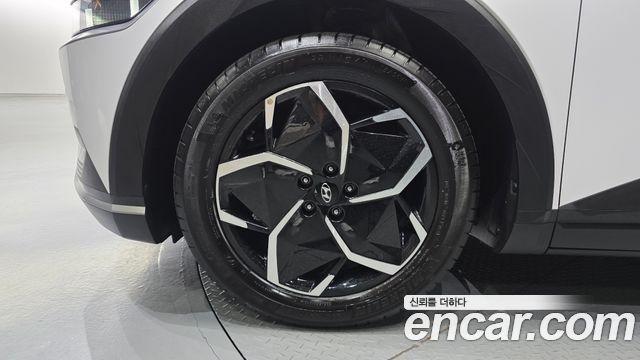 Hyundai Ioniq 5 Standard Exclusive 2023 — фото 5