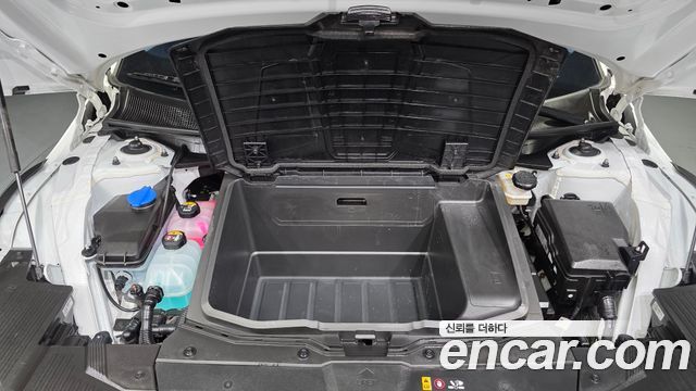 Hyundai Ioniq 5 Standard Exclusive 2023 — фото 6