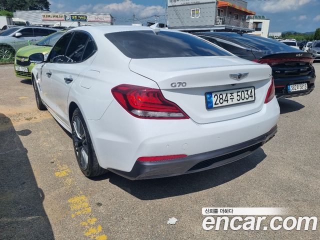 Genesis G70 2.0T AWD Supreme 2018 — фото 4