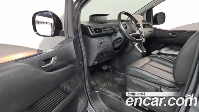Hyundai Staria L3.5 Cargo 5-Seater Modern 2022 — фото 10
