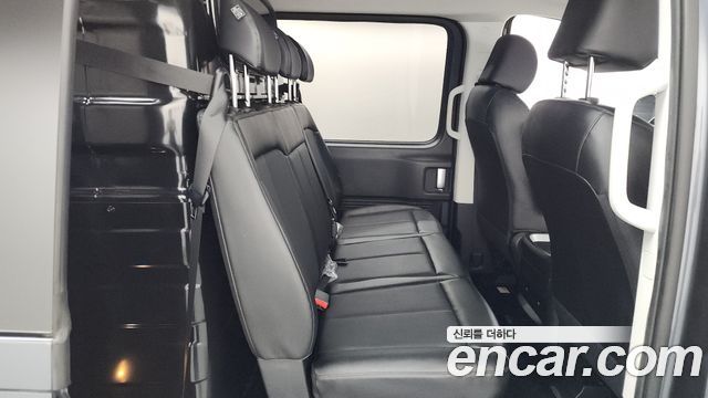 Hyundai Staria L3.5 Cargo 5-Seater Modern 2022 — фото 11