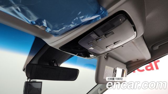 Hyundai Staria L3.5 Cargo 5-Seater Modern 2022 — фото 20