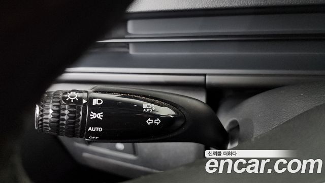 Hyundai Staria L3.5 Cargo 5-Seater Modern 2022 — фото 30