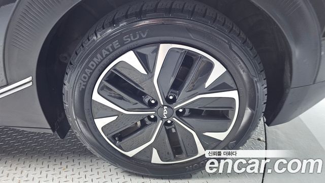 Kia EV6 Long Range Air 2022 — фото 27