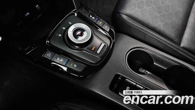 Kia Seltos Gasoline 2.0 2WD Signature 2024 — фото 9