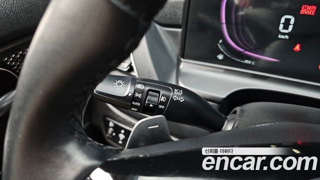Kia Seltos Gasoline 2.0 2WD Signature 2024 — фото 18