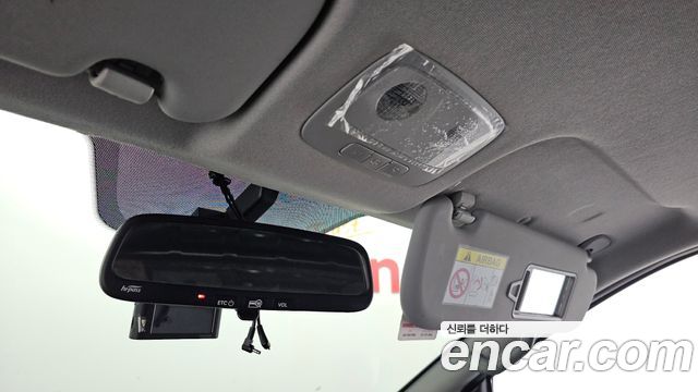 Hyundai Grand Starex Van 3-Seater Smart 2021 — фото 28
