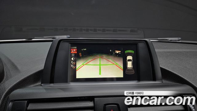 BMW 1 Series (F20) 118d Sport 5Door 2015 — фото 15