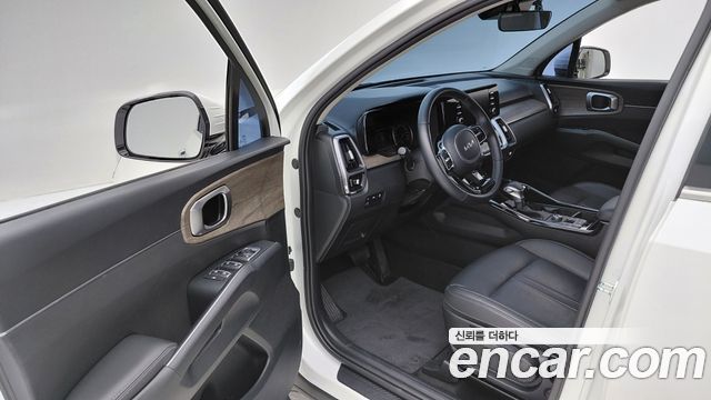 Kia Sorento (IV) Gasoline 2.5T 2WD Trendy 2023 — фото 10